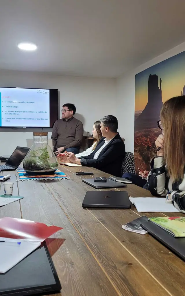 Cafes Rencontres Formations Webinaires