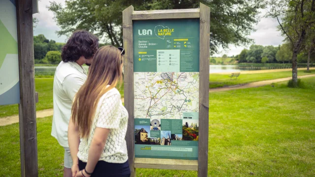 Chemin Pédestre Brulon Vallée De La Sarthe